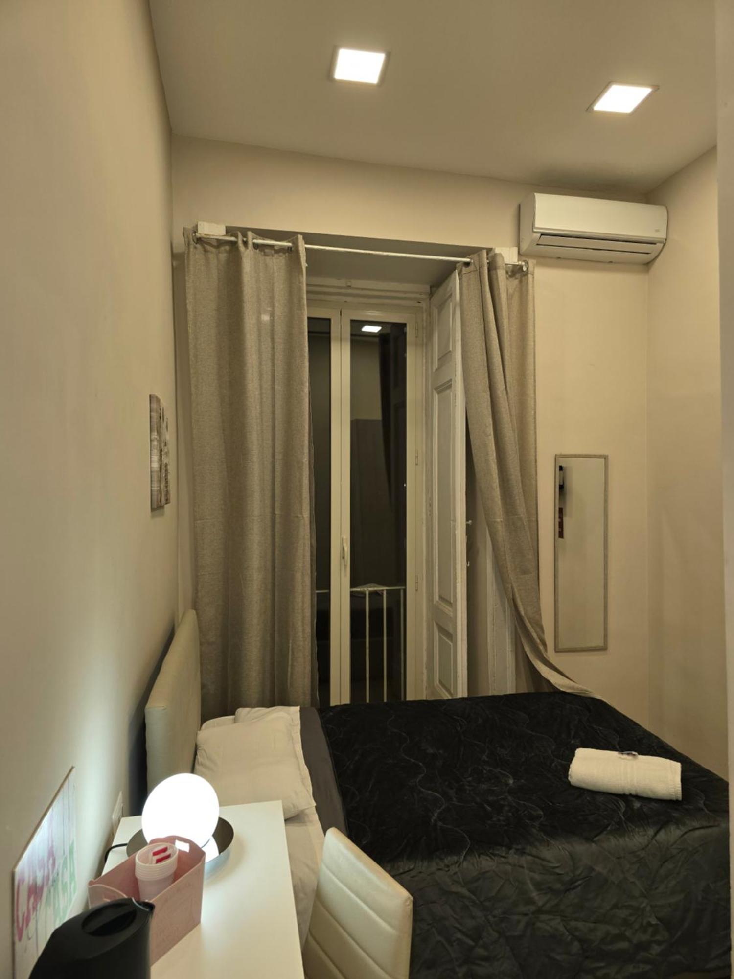 Residenza Esposito Hotel Nápoly Szoba fotó